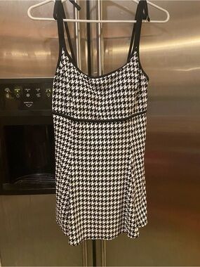 St. John's Bay Black and White Houndstooth Tie on shoulders swimsuit